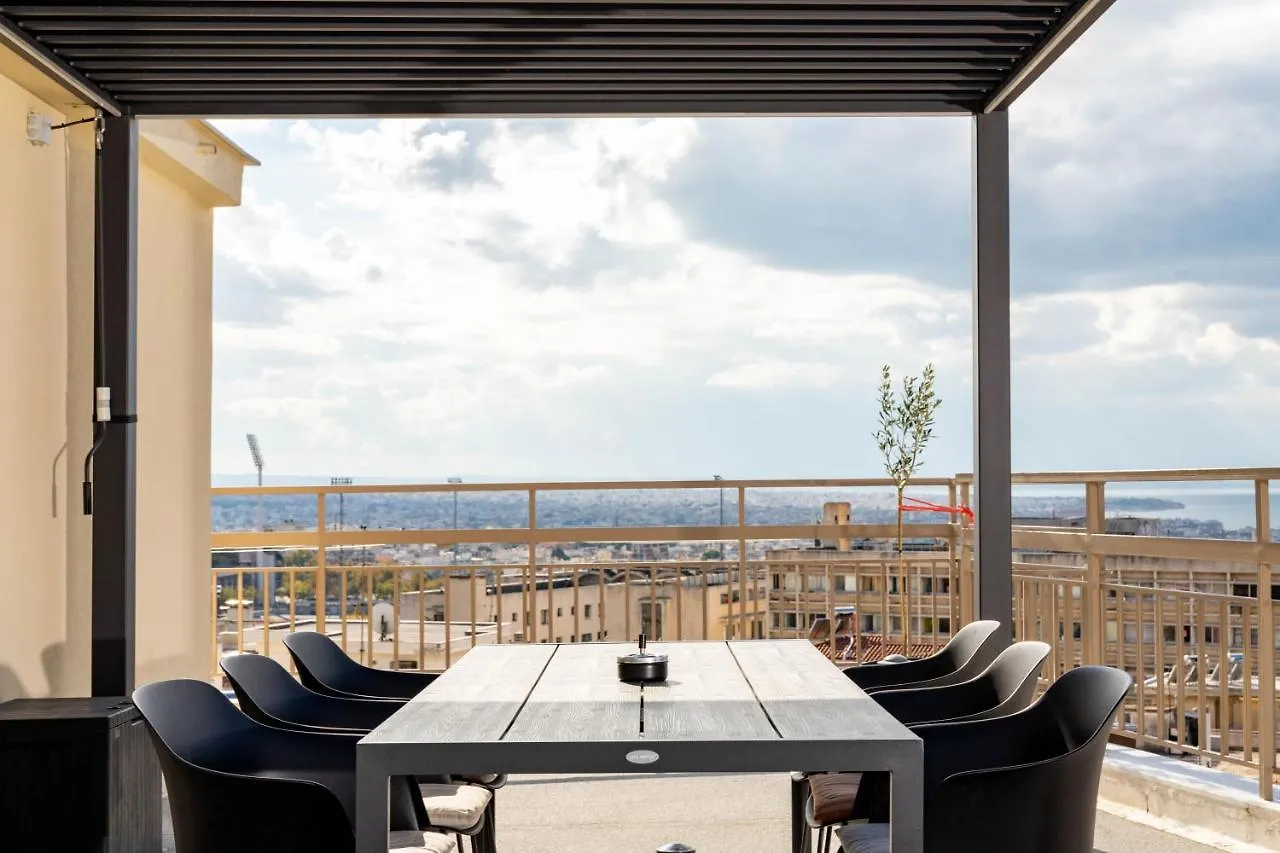 F & B Collection- 360 View Tiny Penthouse Apartment Thessaloniki