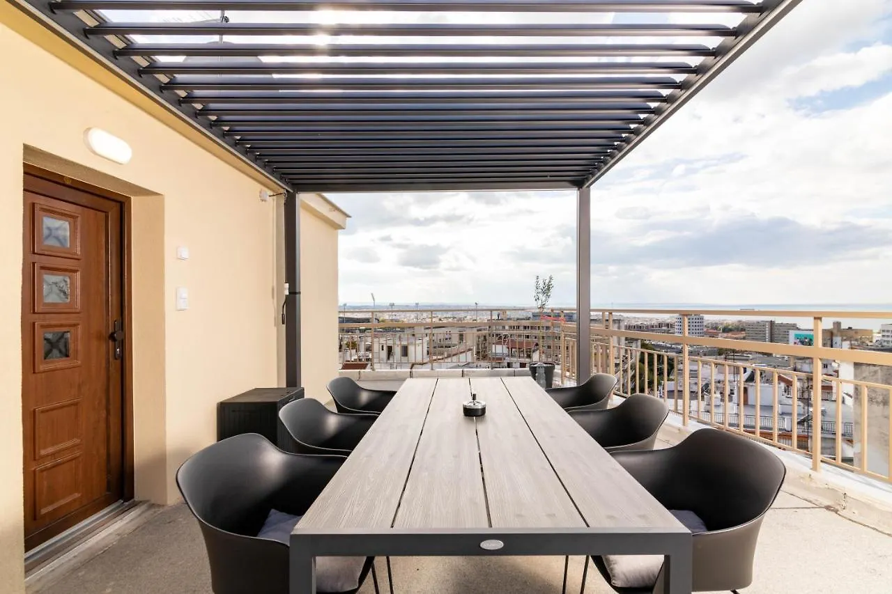 F & B Collection- 360 View Tiny Penthouse Apartment Thessaloniki